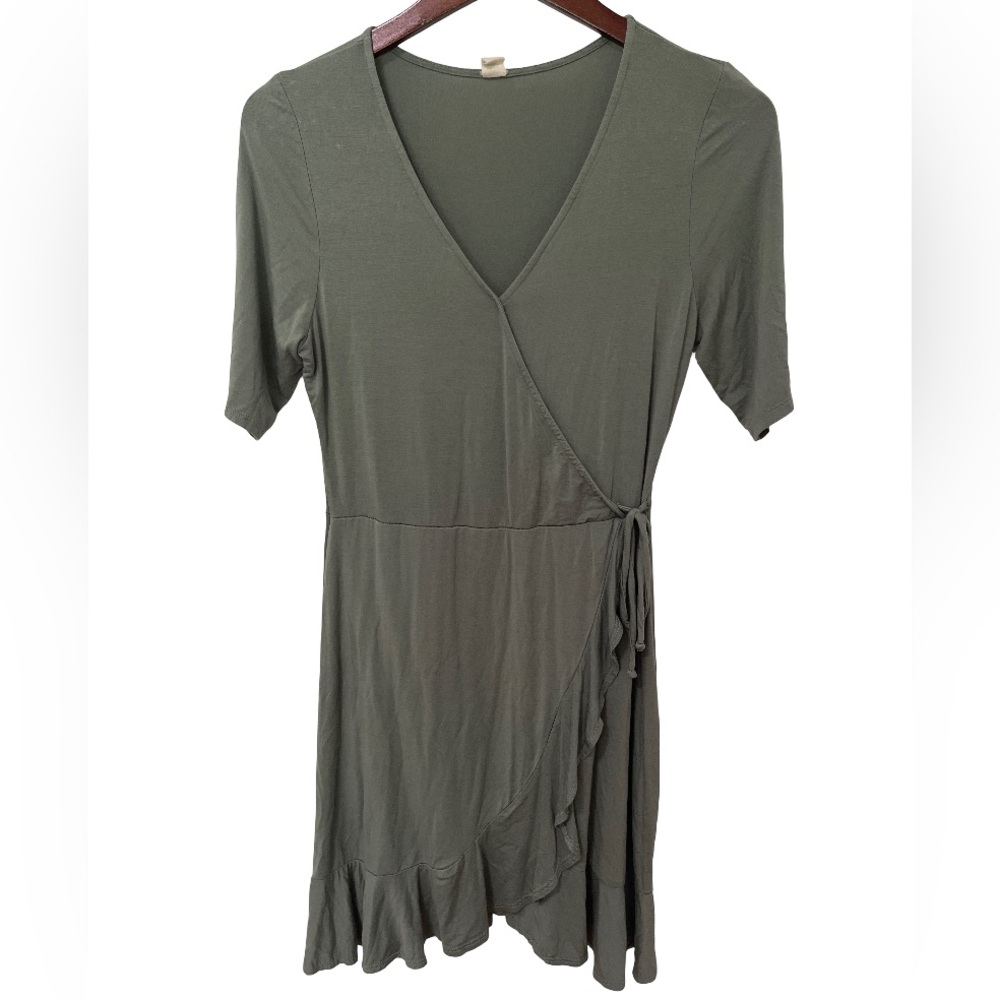 Lazy Sundays Medium Green V Neck Ruffle Short Sleeve Boho Dress Casual